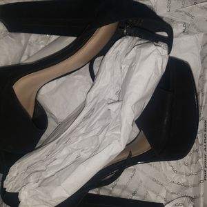 Aldo shoe, size 7, black